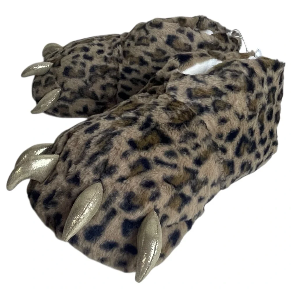 NWT Old Navy Kids Plush Slippers XXL Youth 5-6 Critter Leopard Monster Claw Feet